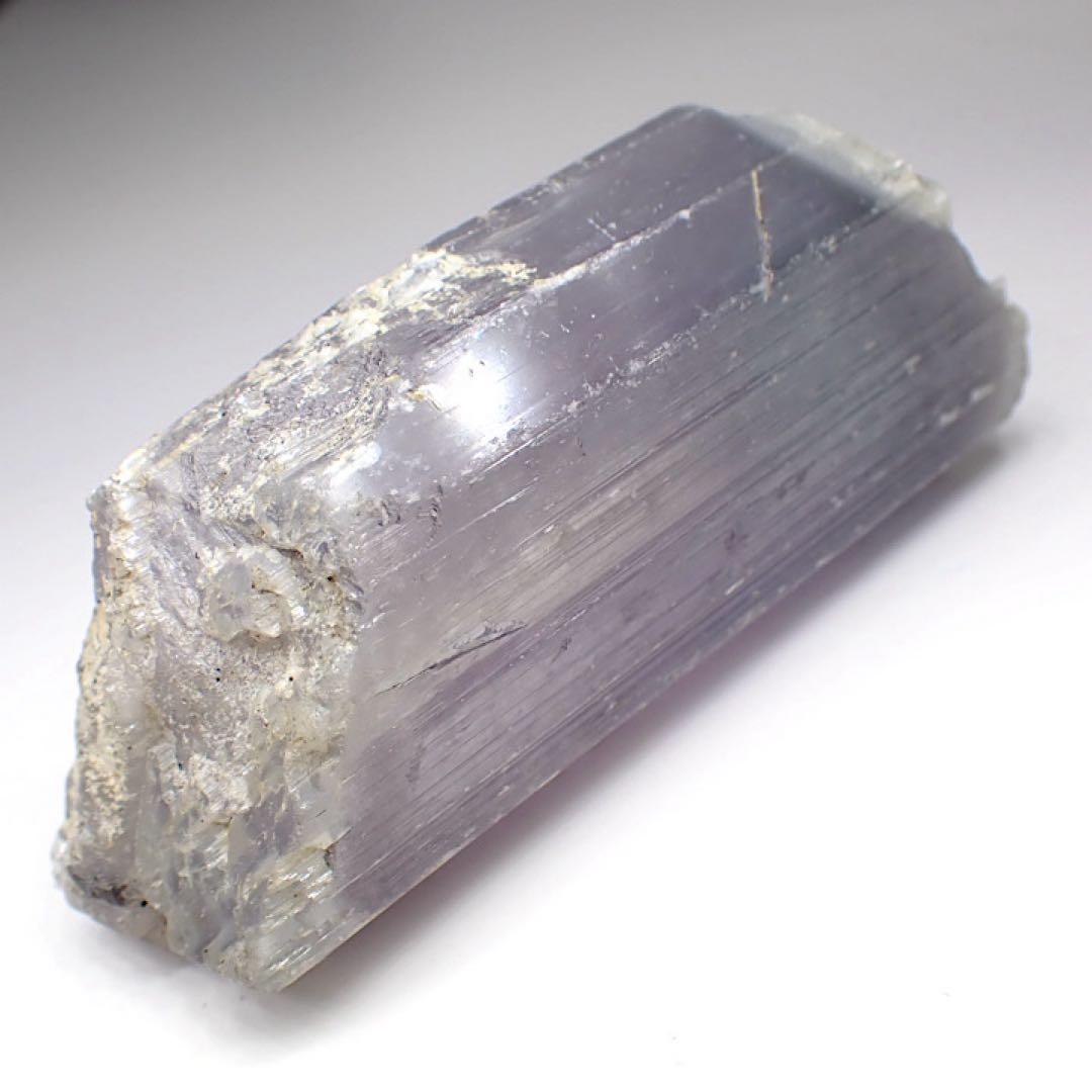 【アフガニスタン産】スポジュメン(クンツァイト)