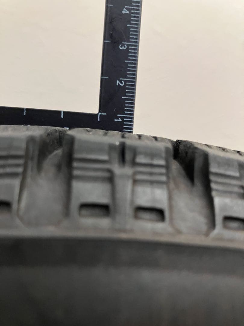 引き取り限定　N-BOX❄スタッドレス4本❄　ブリザック　タイヤカバー付