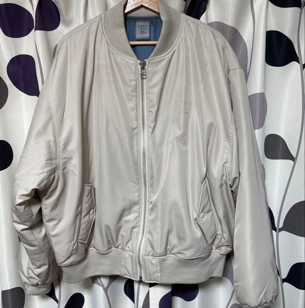 LYFT スタジャン