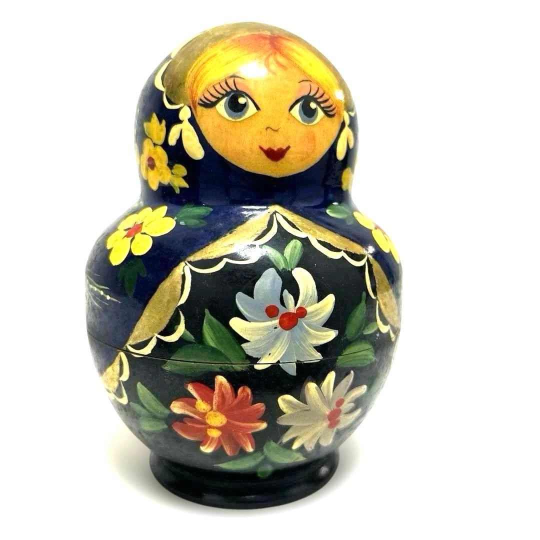木製マトリョーシカ matryoshka
