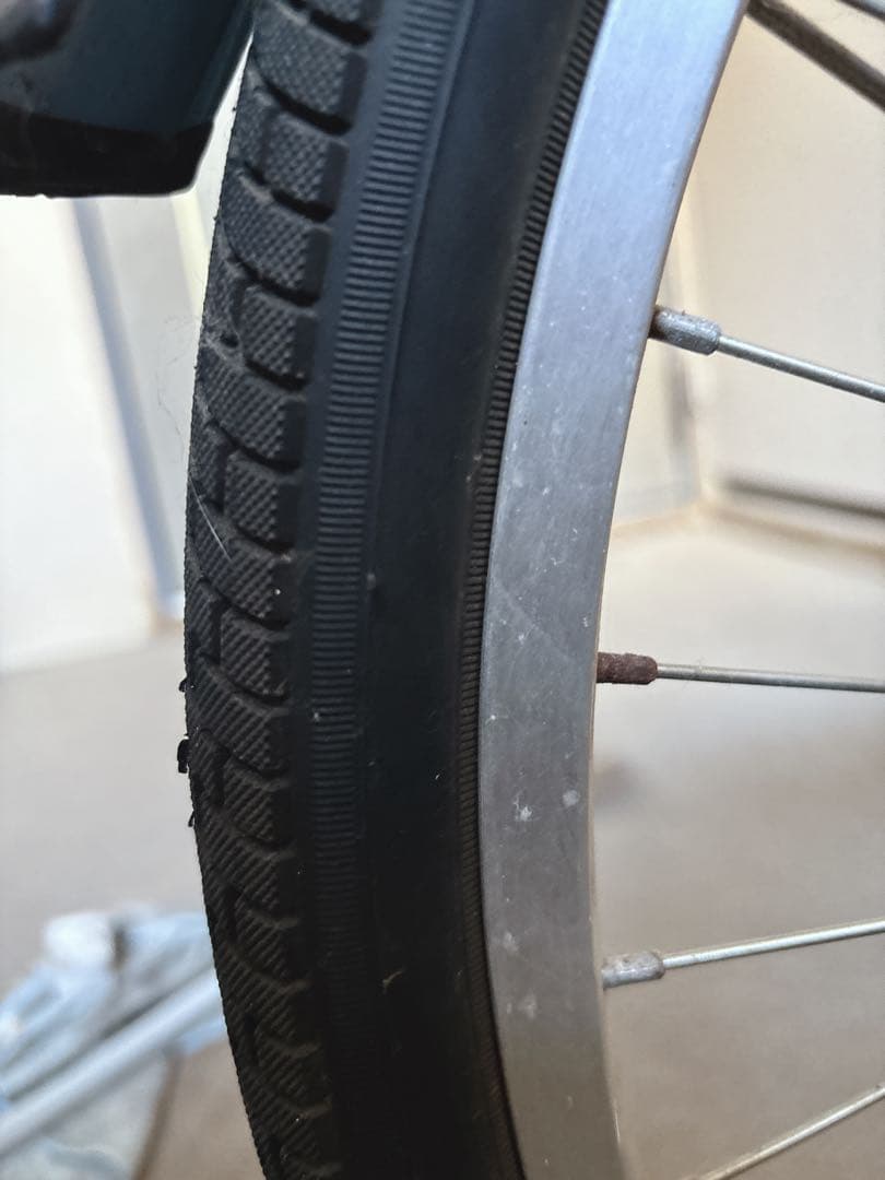 アサヒサイクル 子供用自転車 ホワイト/ブルー 前面バスケット付き 24インチ