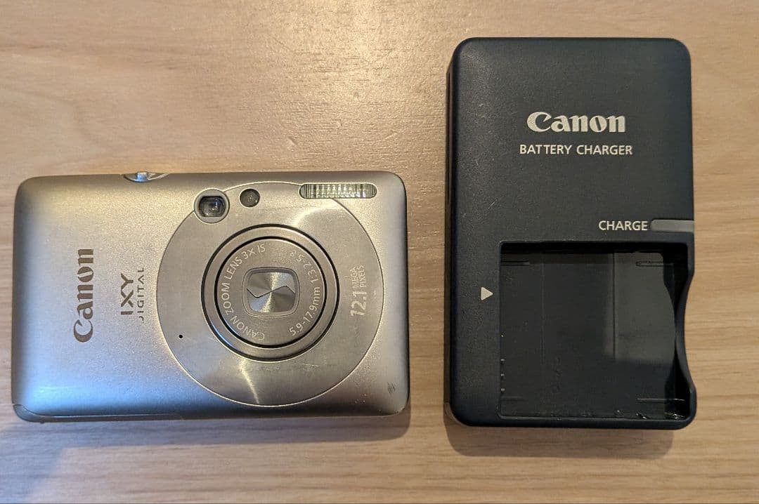Canon IXY 7.2MP デジタルカメラ　ジャンク
