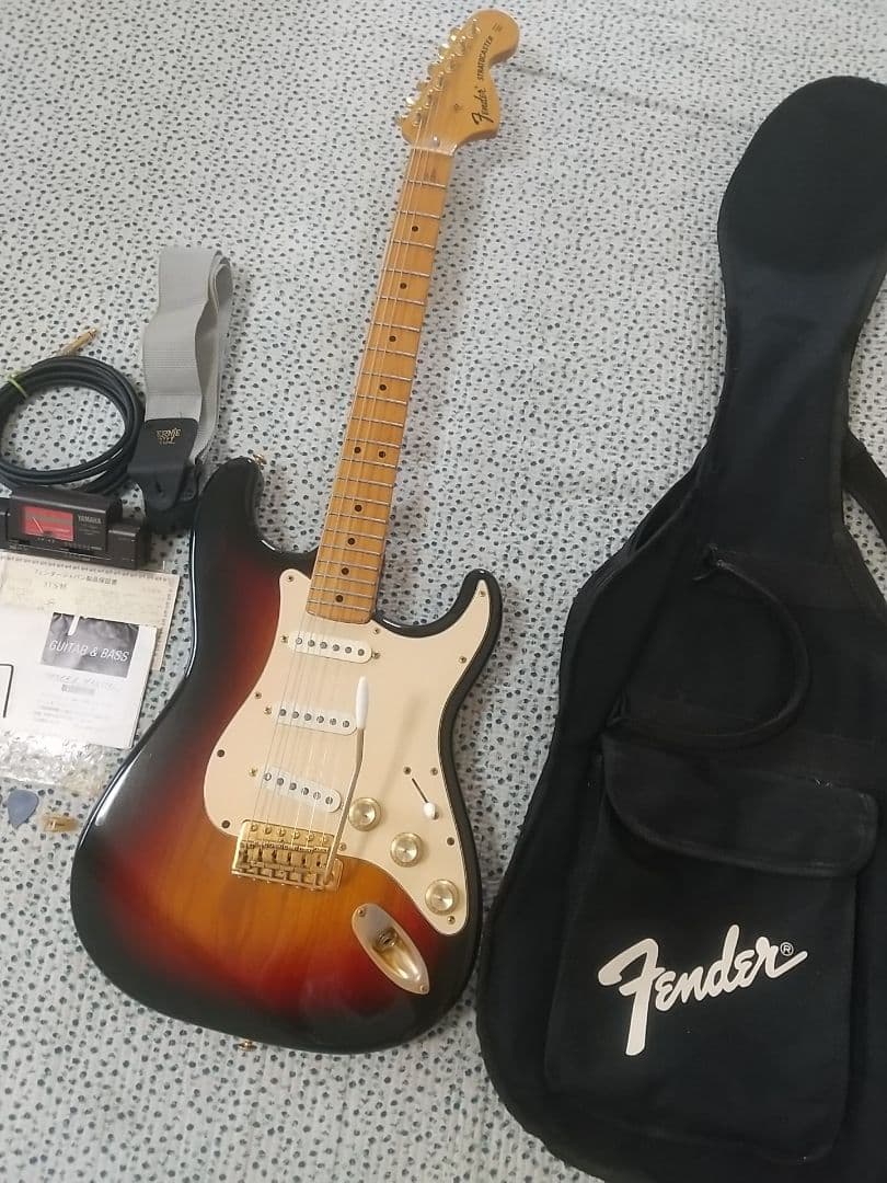 ゆうがお様 Fender Japan ストラトキャスター ST71-85TX