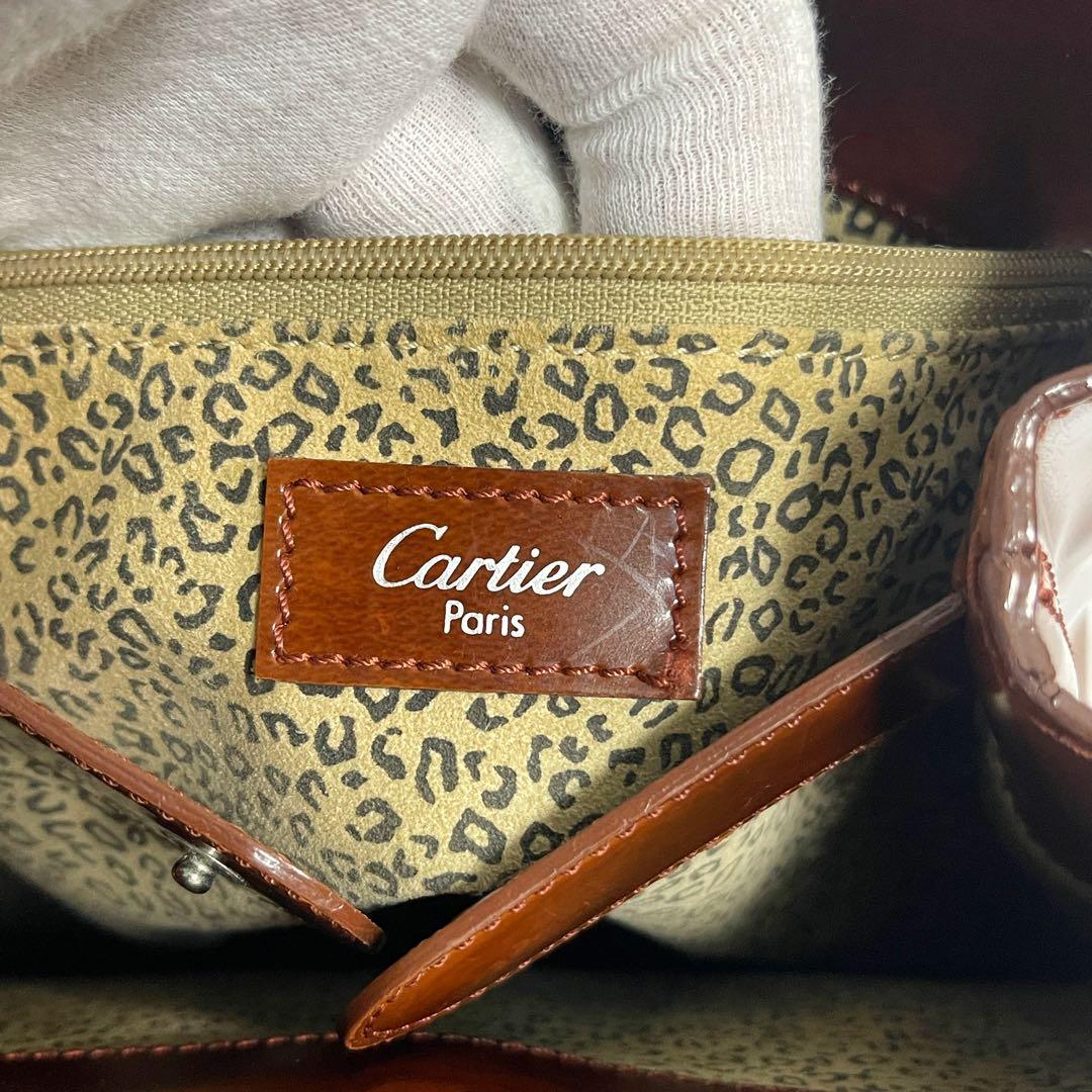 美品　カルティエ　パンテール　ボディバッグ　パンサー金具　レザー　斜め掛け　茶色