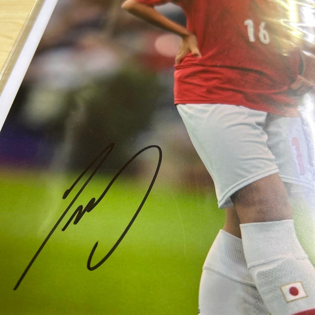 なでしこジャパン　サッカー日本女子代表　岩渕　真奈　 直筆サイン入りフォト