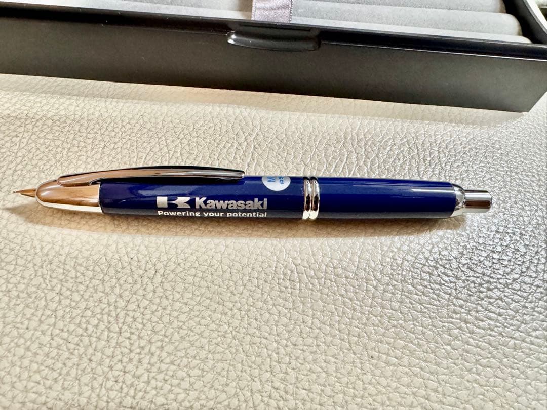 Kawasaki Capless 万年筆 青