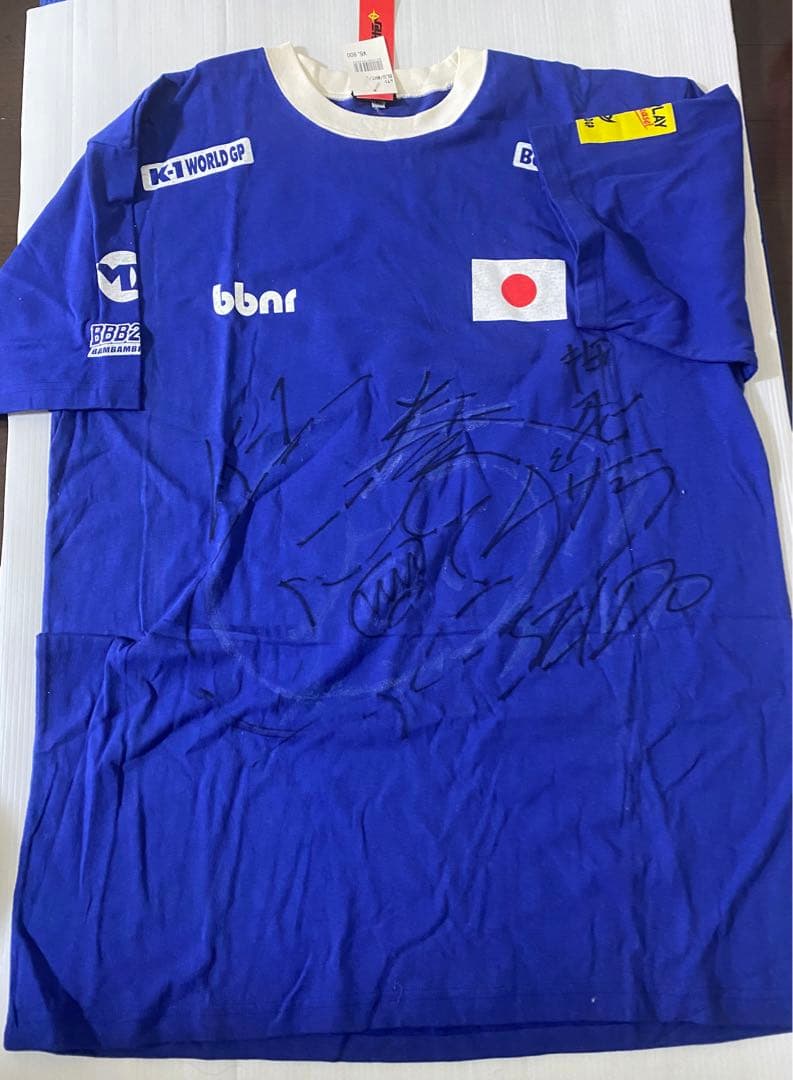 K‐1 武蔵 直筆サイン入りグローブ・Tシャツ・サイン入り色紙・フィギュア