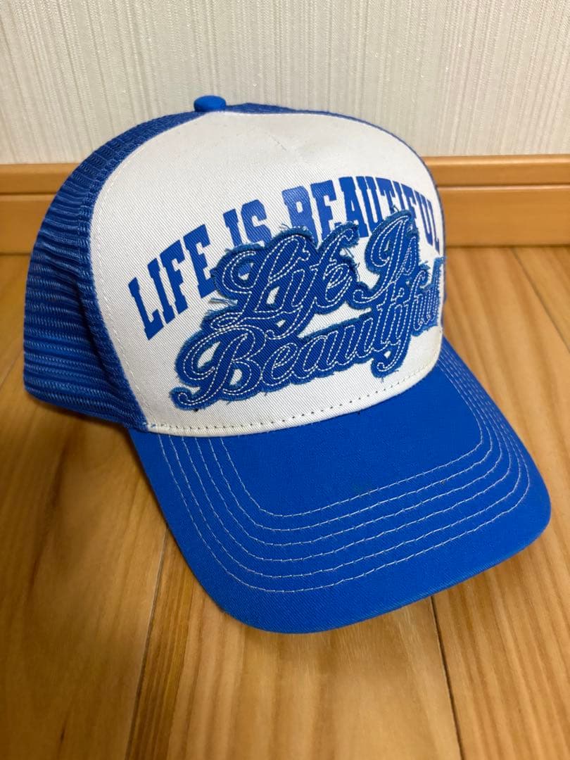 LIFE'S BEAUTIFUL xizle キャップ