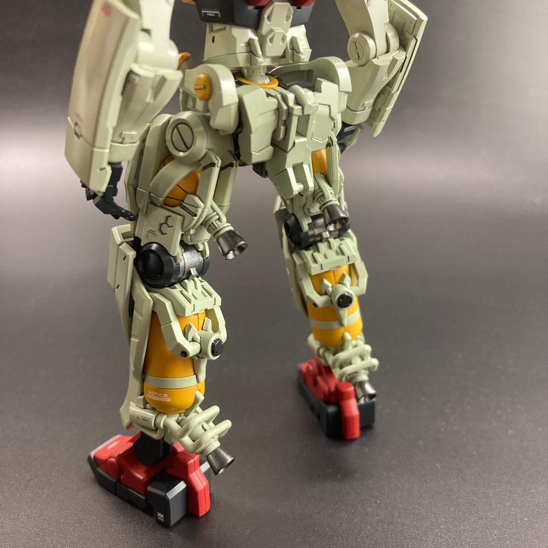 HG ゲルググ　スガイ機塗装済み完成品ガンプラ