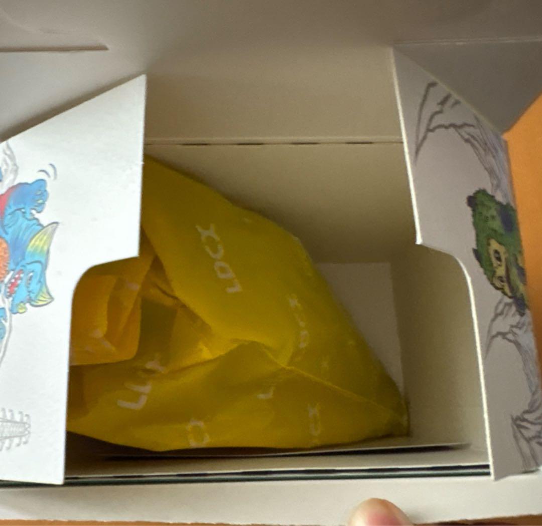 ウルトラマン怪獣　Artverse アートソフビシリーズ　ゴモラ　海外限定