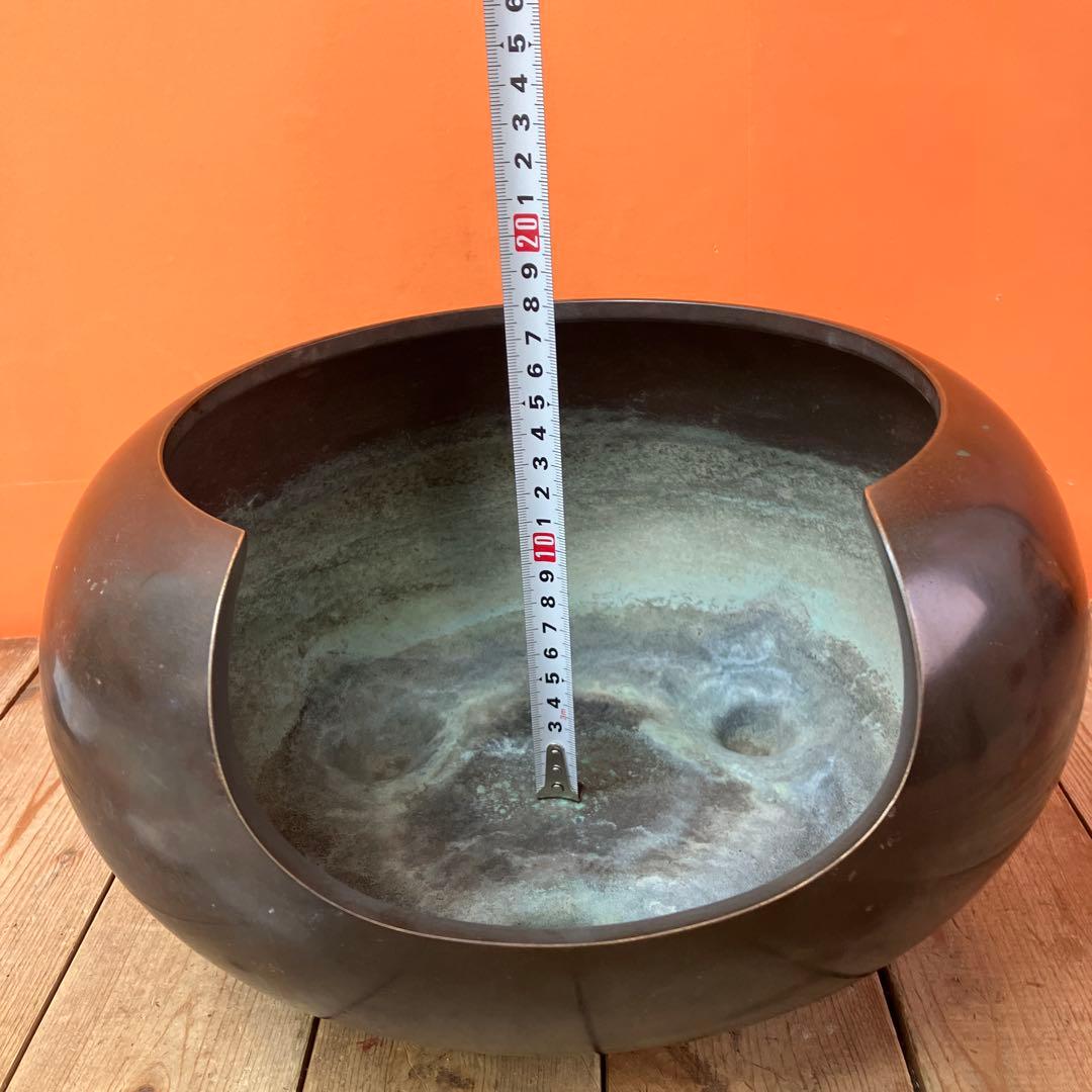 E-2 火鉢 風炉 眉風炉 唐金 青銅 ブロンズ 金属工芸 三つ足 骨董 古道具