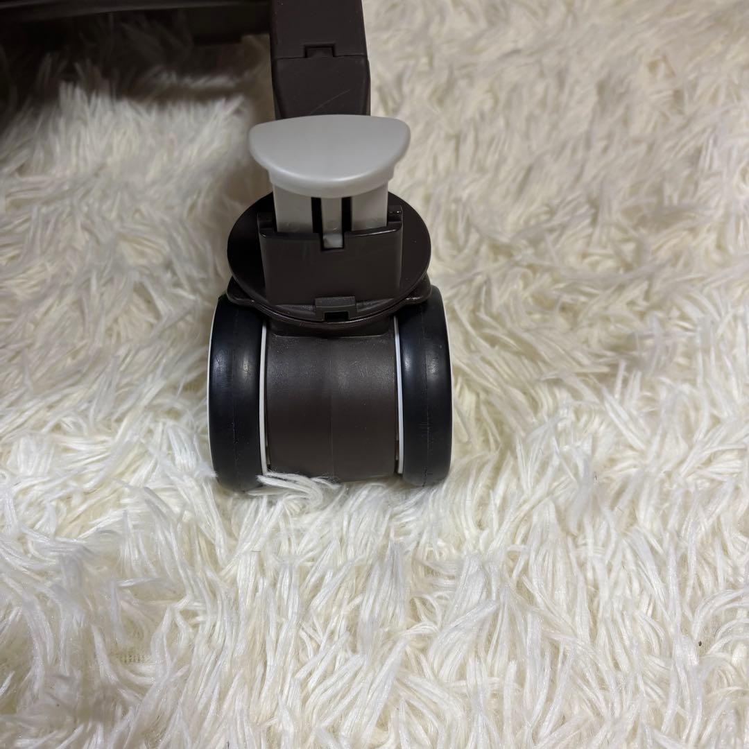 【極美品】Aprica アップリカ ユラリズム　オートライト ハイローチェア