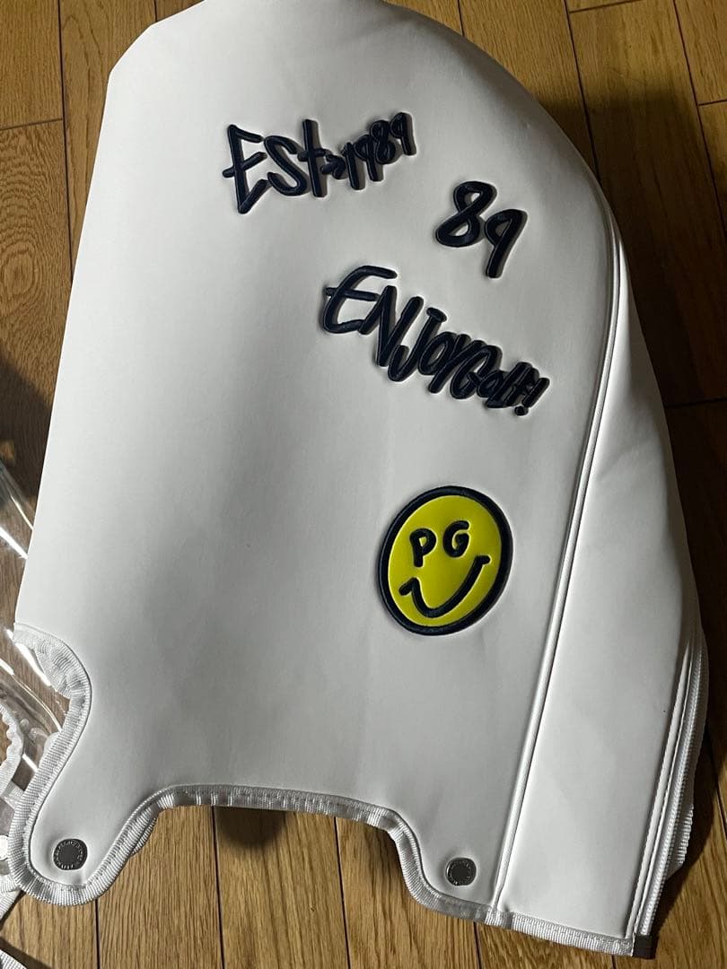 再値下げ‼️パーリーゲイツ Love GOLF キャディバッグ