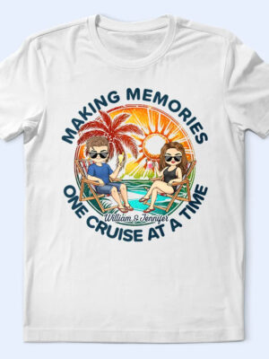 Cruising Couple Making Memories One Cruise At A Time - Supsuppy T Shirt