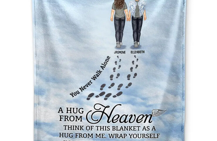 A Hug From Heaven – Supsuppy Fleece Blanket