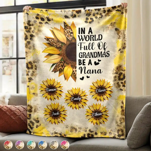 Sunflower World Full Of Grandmas - Supsuppy Sherpa Blanket